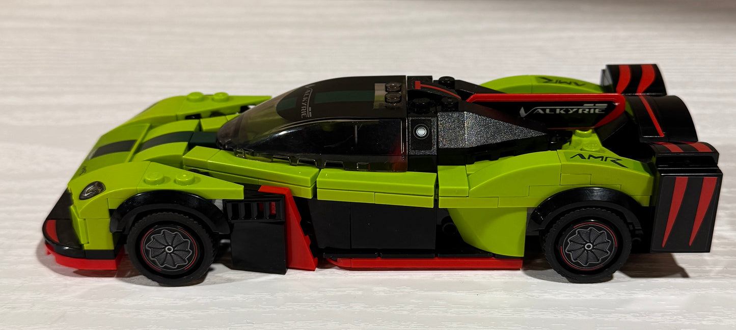 Speed Champions Aston Martin Valkyrie AMR Pro