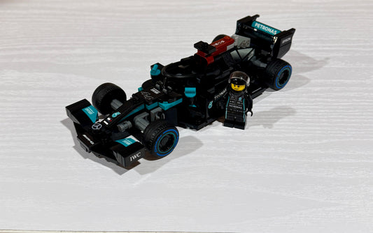 Speed Champions Mercedes AMD F1